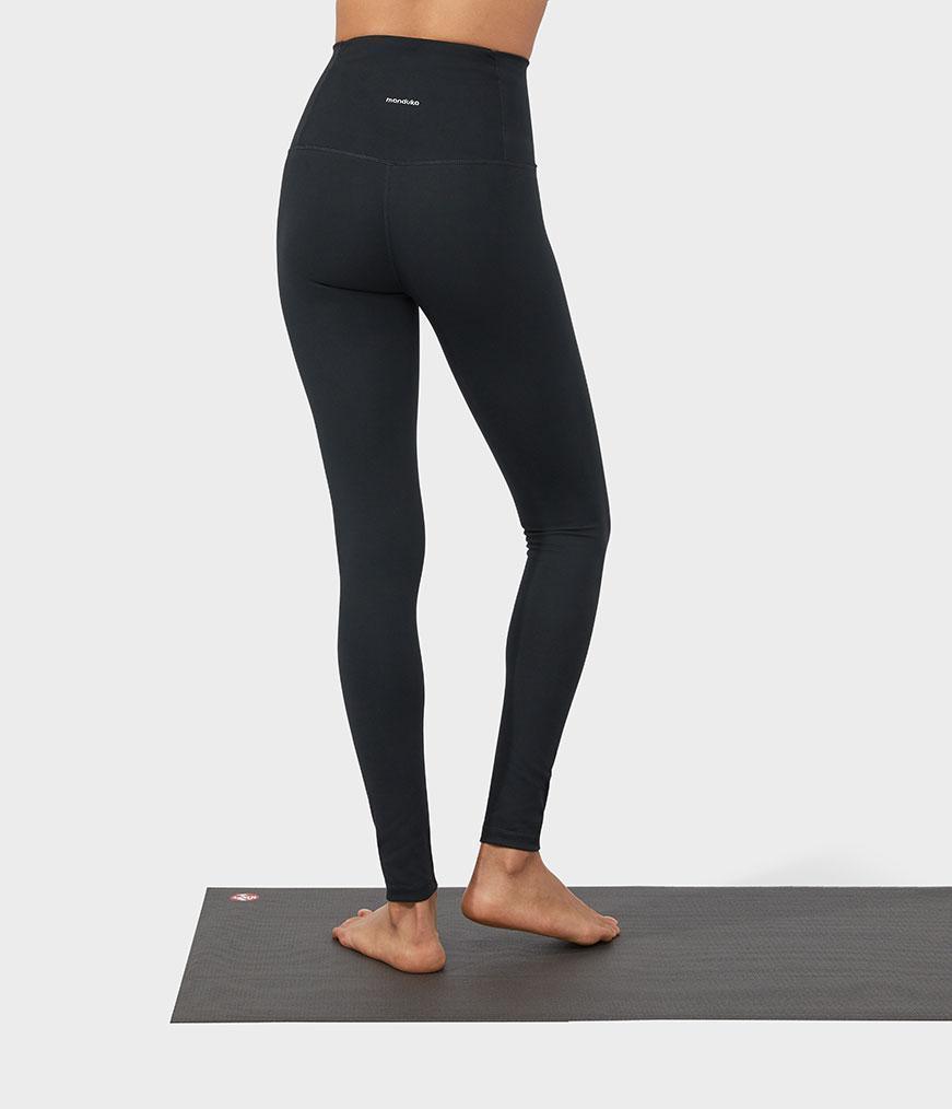 Manduka Essence Legging Black / Medium - yogahubstore